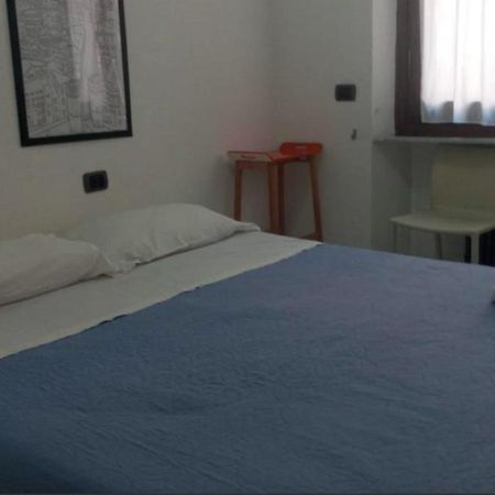 B&B Al Molo Генуя Екстер'єр фото